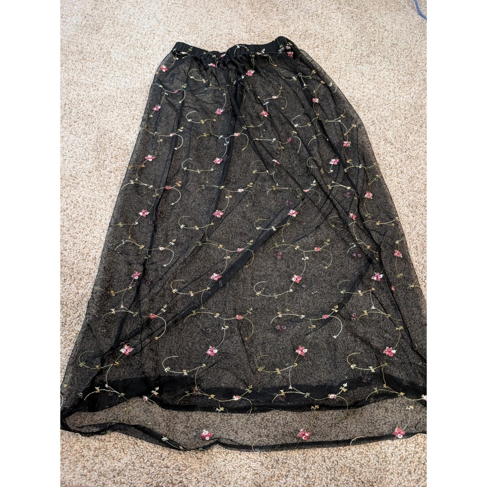 Charlotte Russe Plus Size 1X Black Sheer Mesh Floral Embroidered Maxi Skirt NWT